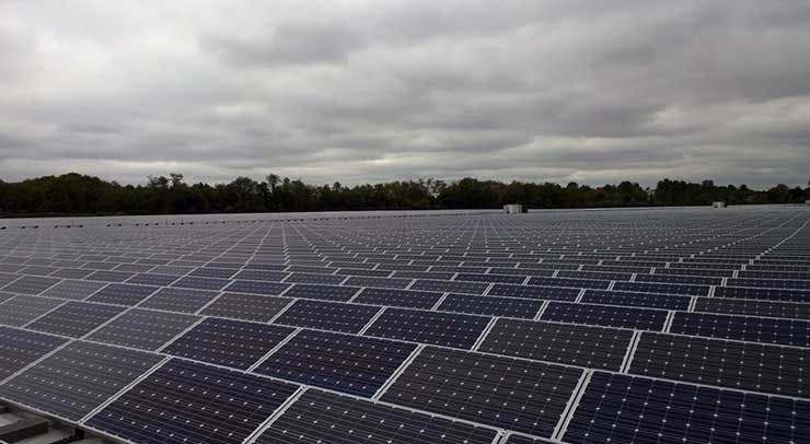 A huge solar energy array adjacent to a New Jersey data center. (Photo: Rich Miller)