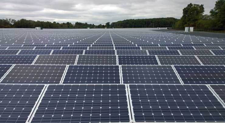 Solar panels at a 14 megawatt solar array supporting a data center in New Jersey. (Photo: Rich Miller)