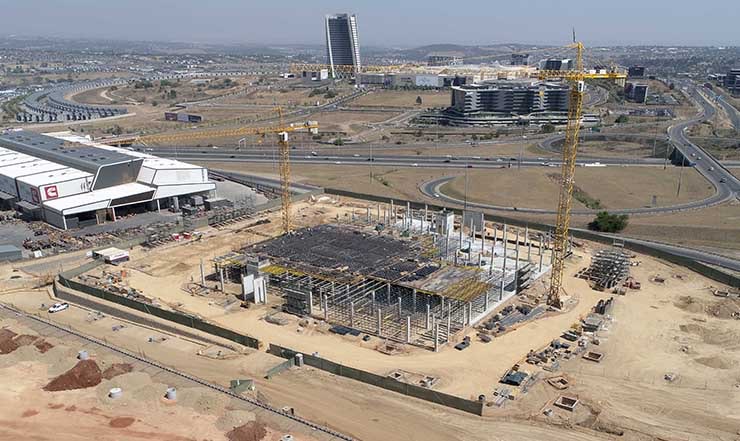 The Vantage Data Centers JNB1 facility under construction in Johannesburg, South Africa. (Photo: Vantage)