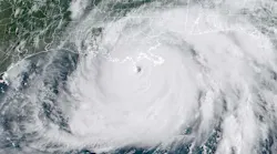 Hurricane Ida approaches landfall Sunday on the coast of Louisiana. (Image: NOAA)