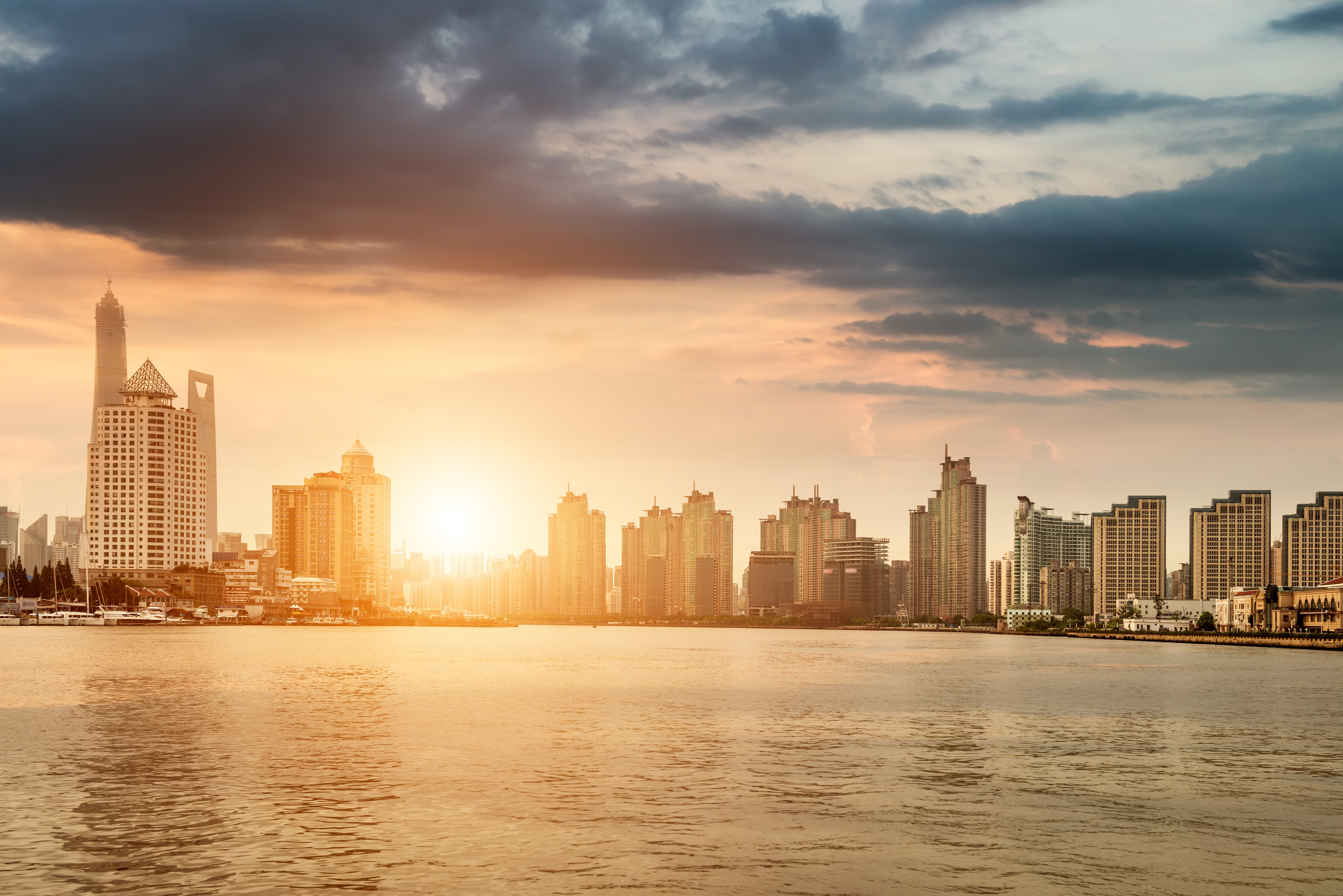 Mumbai in the setting sun. Source: Iron Mountain