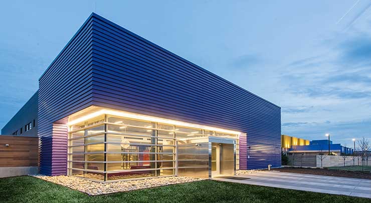 RagingWire/NTT Data Centers&rsquo; VA3 facility, which has won awards for its visual design. (Photo: RagingWire/NTT)