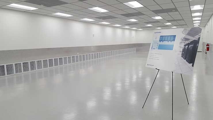 A data hall in a data center in Dallas. (Phnoto: Rich Miller)