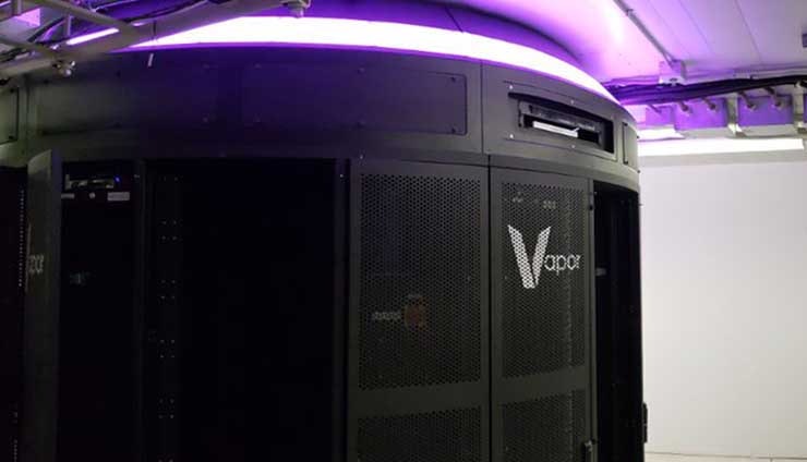 A Vapor Chamber rack enclosure inside a Crown Castle shelter in Chicago. (Photo: Vapor IO)