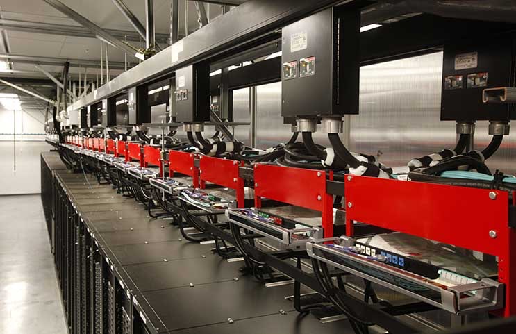 Overhead power bus infrastructure within Vantage Data Centers&rsquo; Santa Clara campus. (Photo: Vantage Data Centers)