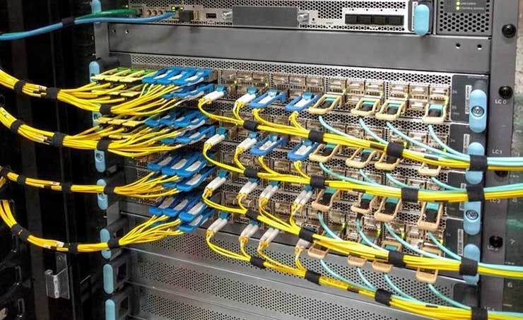 A PacketFabric deployment in a data center. The company uses software-defined network to simplify network services for data center customers. (Photo: PacketFabric)