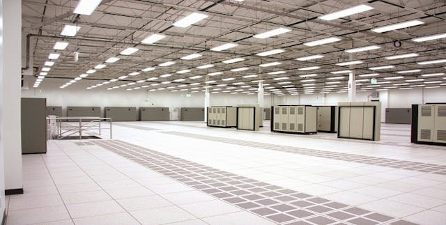 A data center hall inside the FORTRUST data center in Denver. (Photo: FORTRUST)