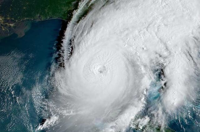 Satellite footage of Hurricane Ian on Wednesday morning, Sept. 28 as it approaches the Florida coast as a strong Category 4 storm. (Image: NOAA)