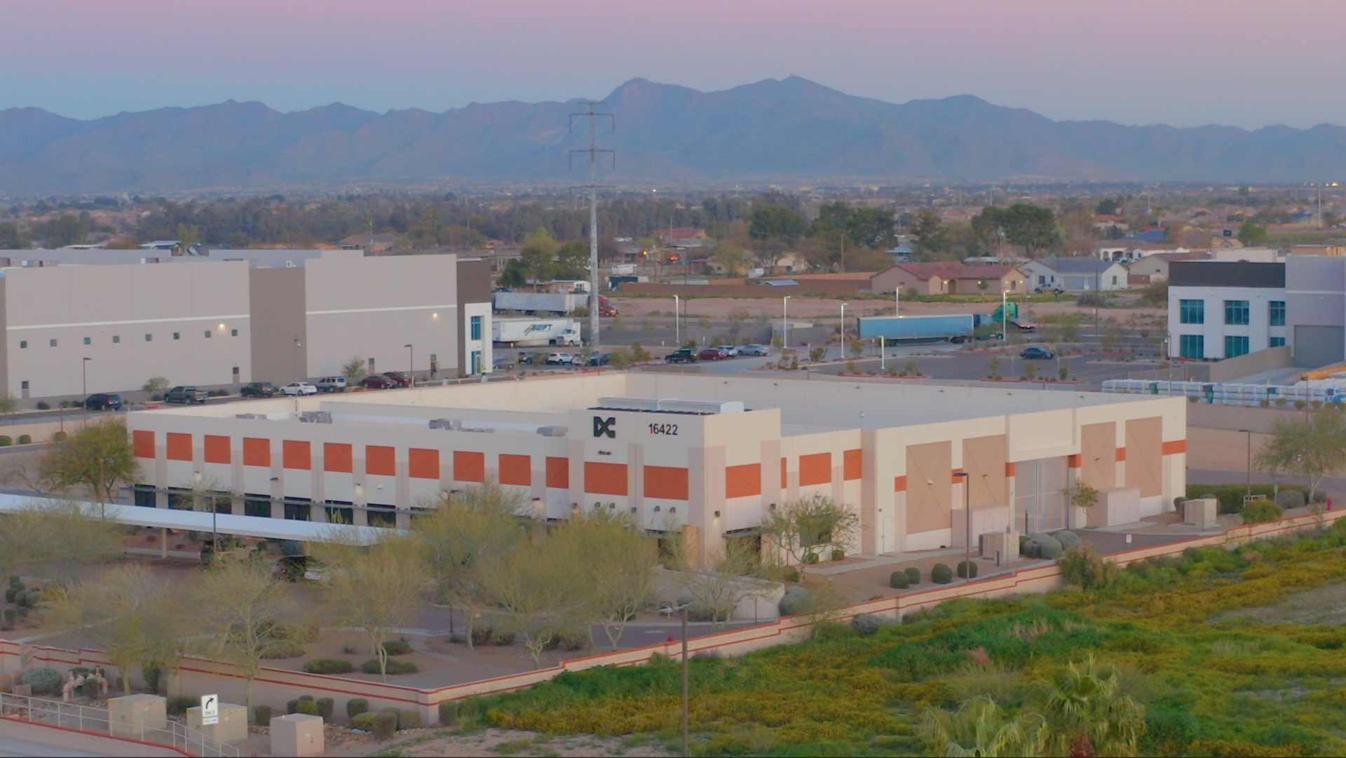 DCX's high density colocation data center in Goodyear, AZ. Source: DCX