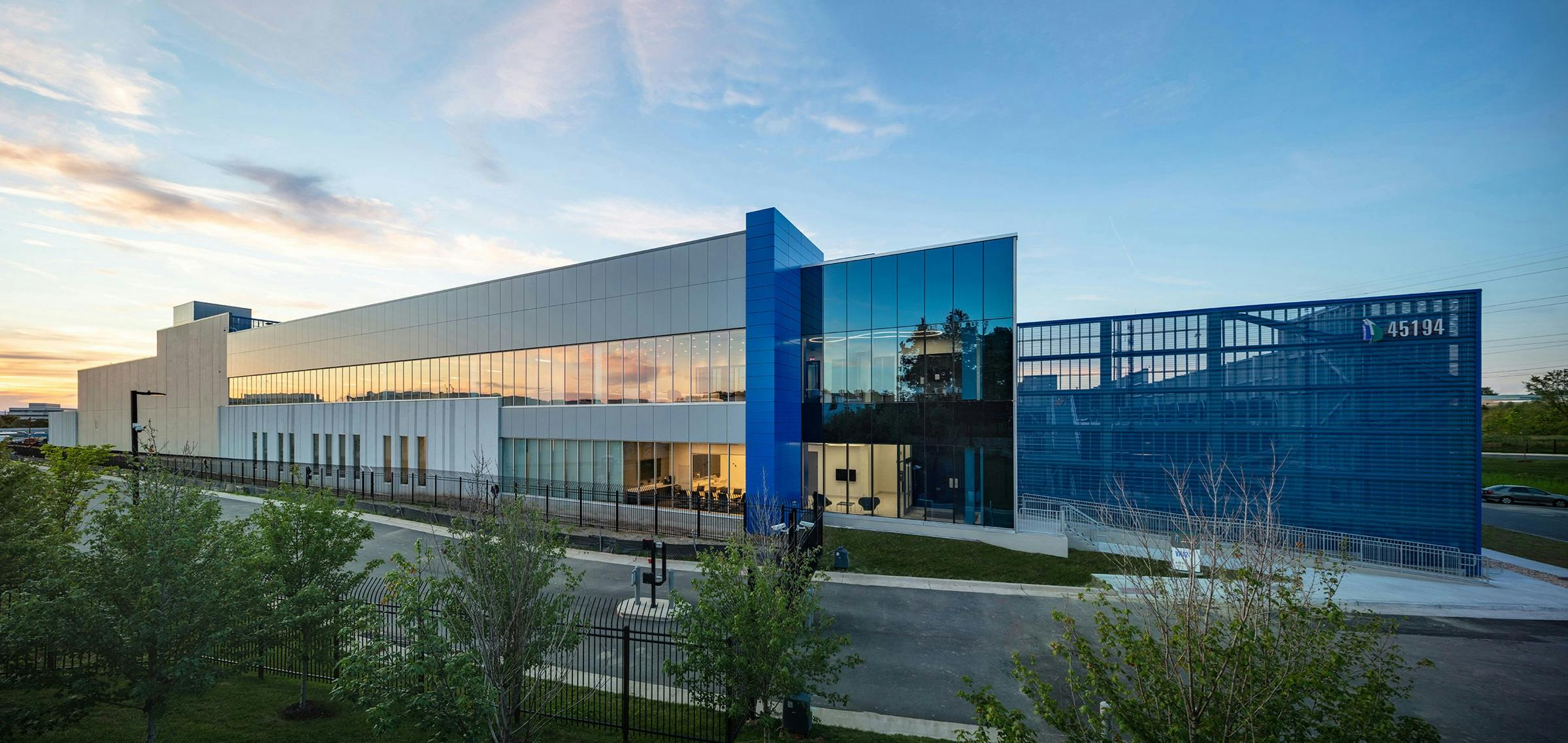 Vantage Data Centers VA12 facility in Northern Virginia.
