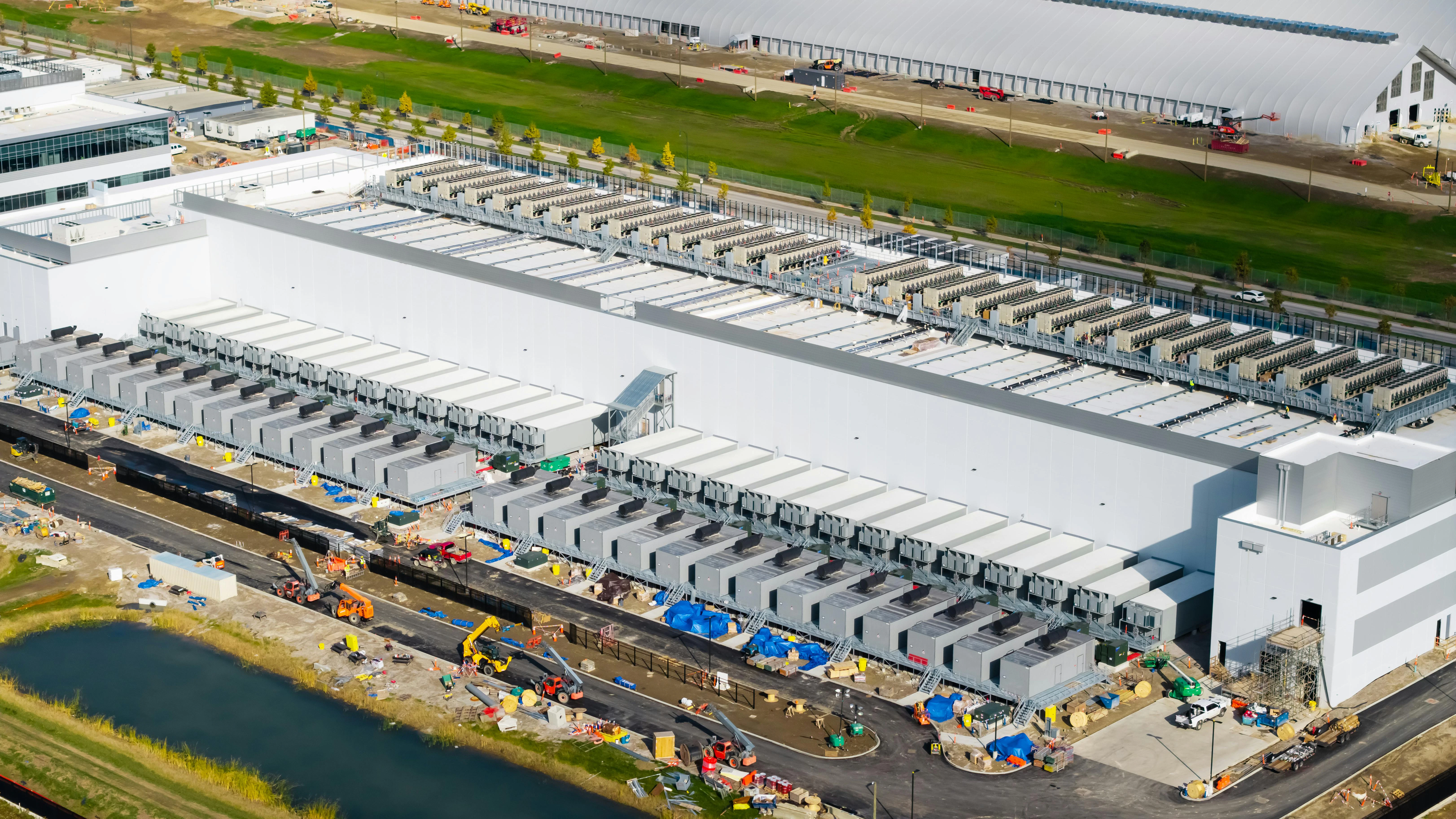 Aerial view of a new AI data center campus under construction in New Albany, Ohio, a fast-growing hub in the Columbus market, on November 2, 2025.