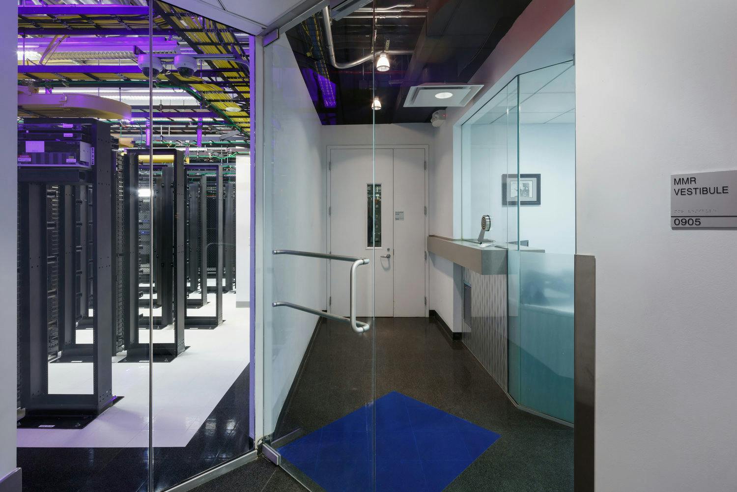 6a4bb79996022b673f67b3c5 Newyorkdatacenter10